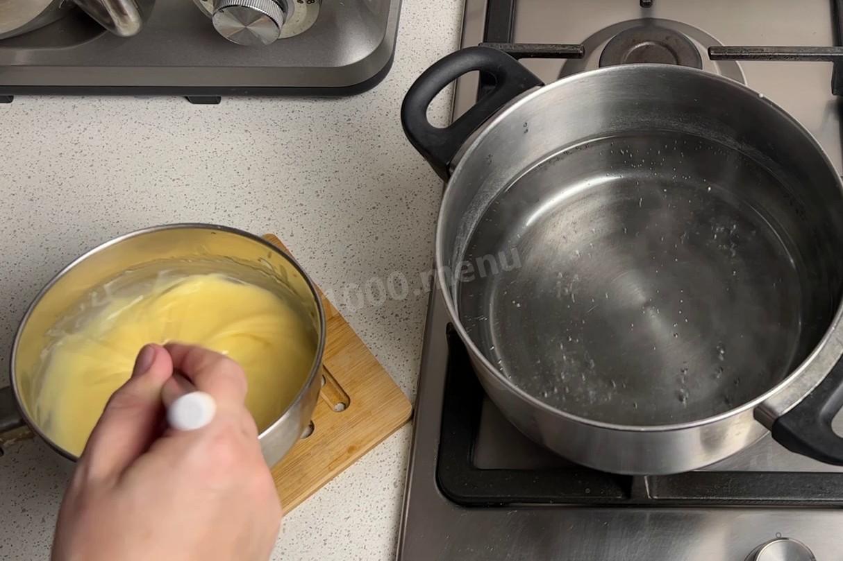Шаг 4 приготовления Голландский соус для яйца бенедикт