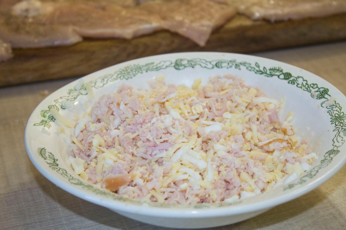 Шаг 11 приготовления Пальчики из куриного филе с начинкой