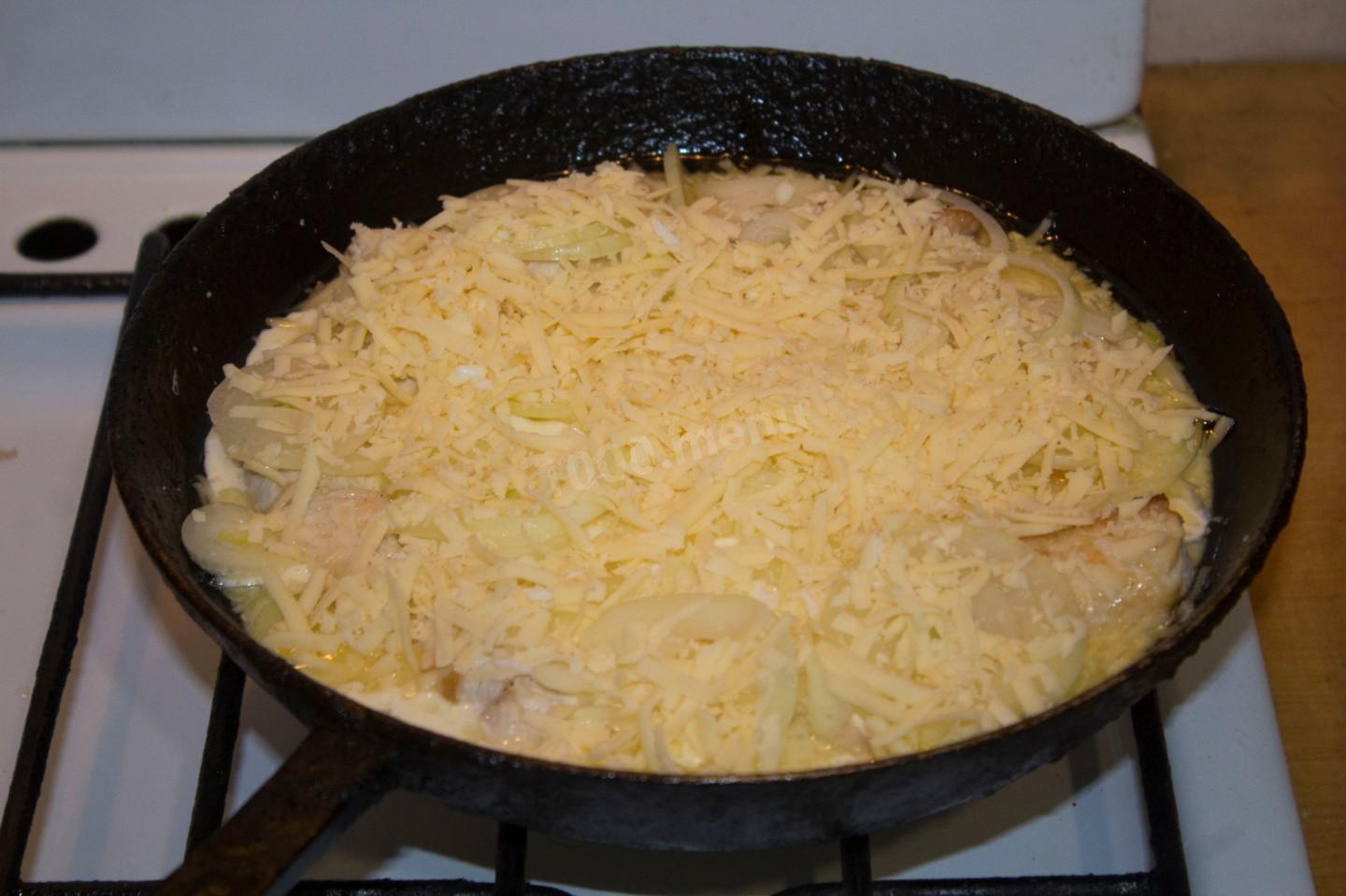 Шаг 20 приготовления Пальчики из куриного филе с начинкой