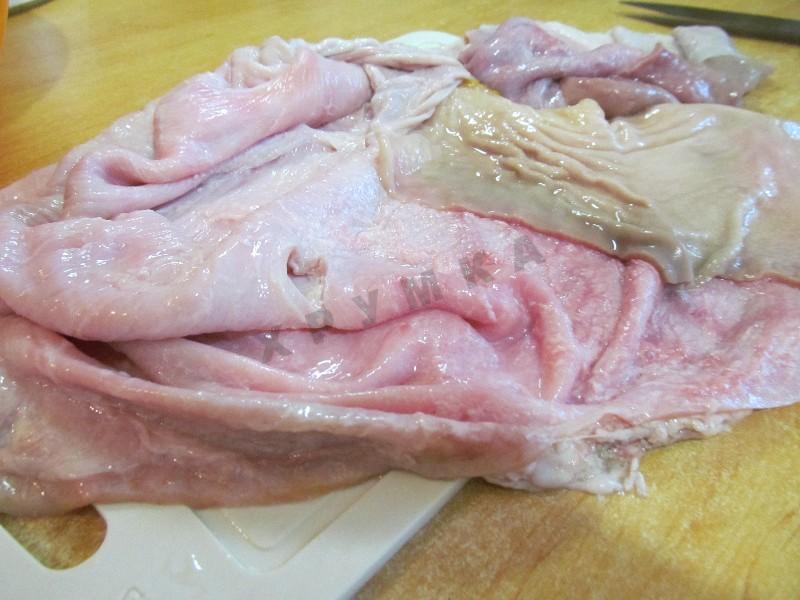 Шаг 8 приготовления Сальтисон из свиной головы в желудке