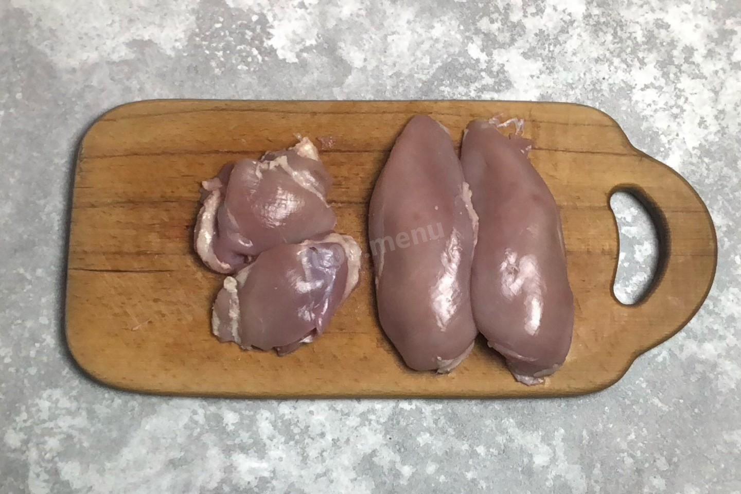 Шаг 2 приготовления Куриный рулет в мультиварке