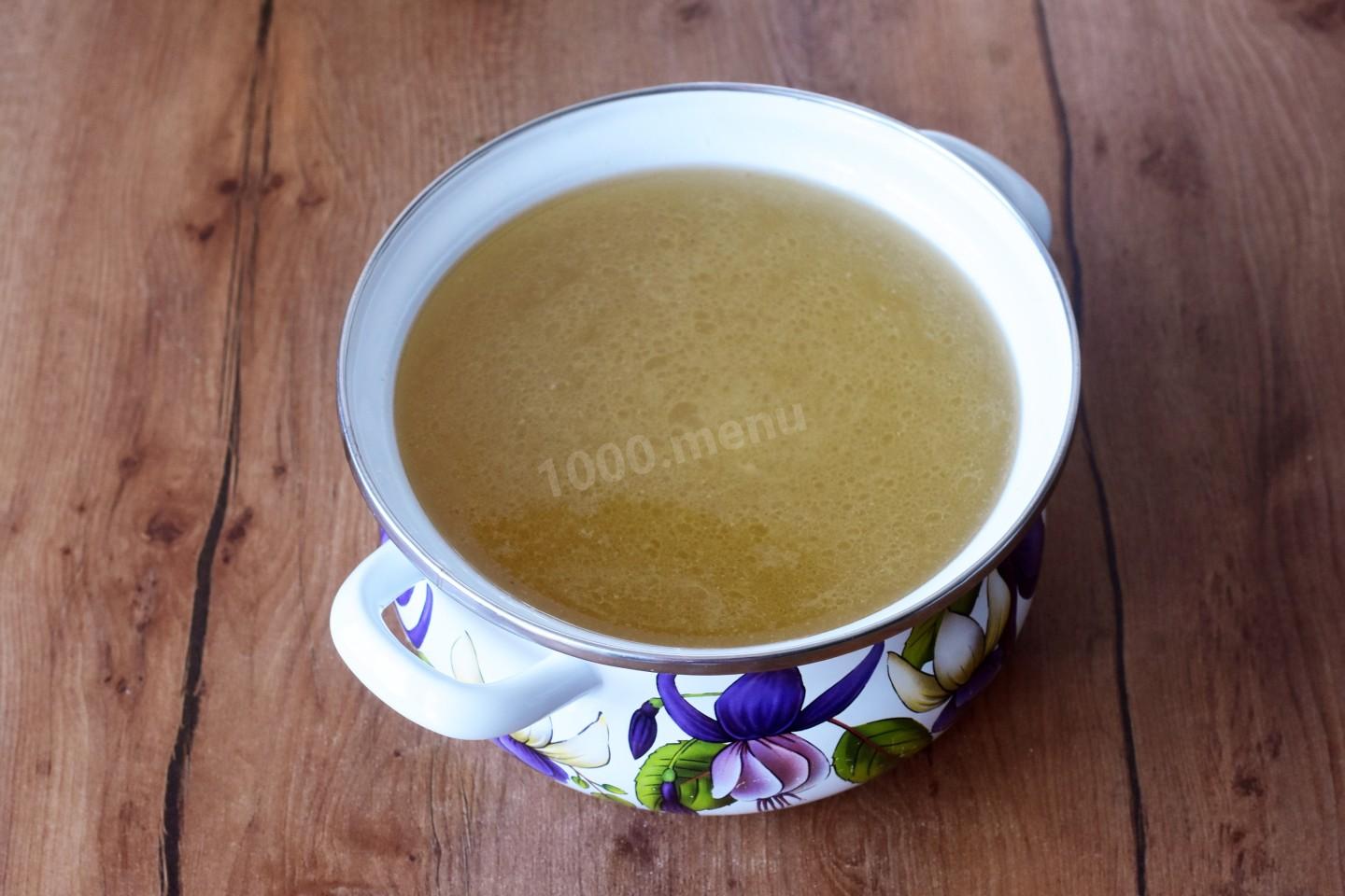 Шаг 8 приготовления Холодец из свиных ножек в кастрюле