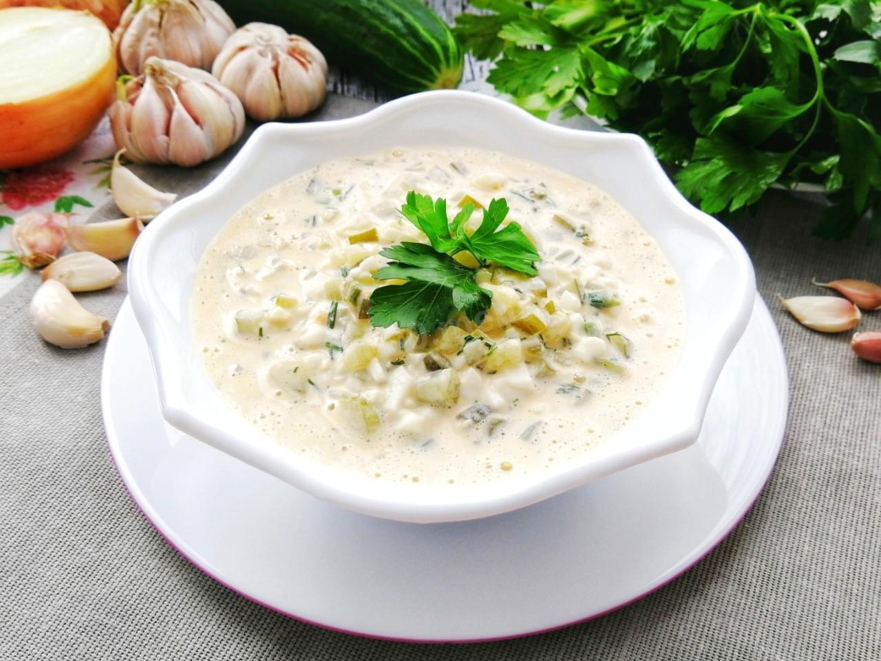 Обложка рецепта Соус тартар с чесноком и огурцом