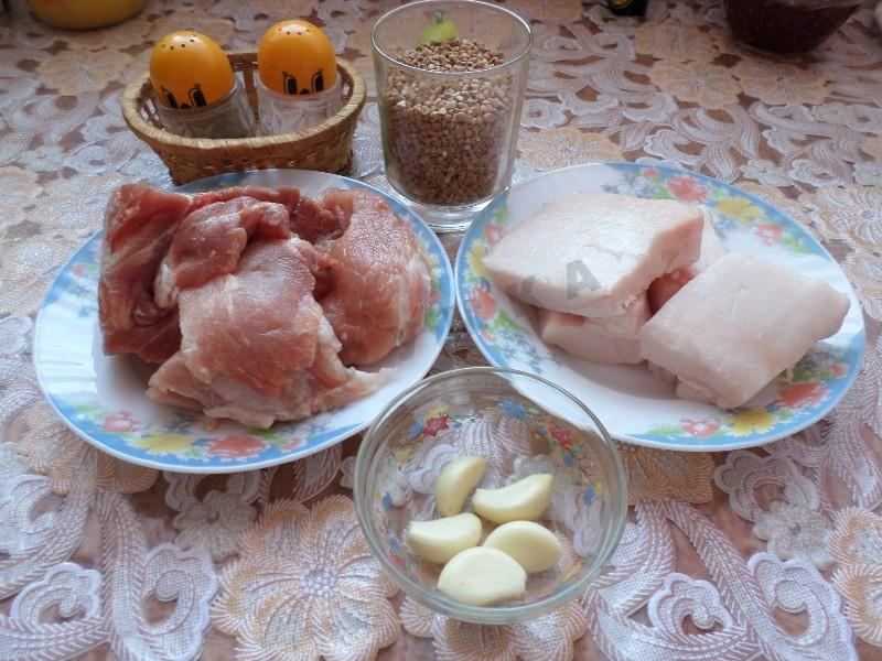 Шаг 1 приготовления Домашняя колбаса с гречкой