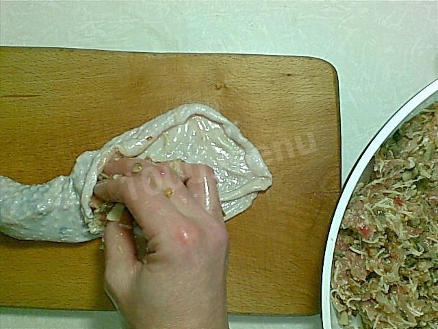 Шаг 19 приготовления фаршированные окорочка с грибами в духовке