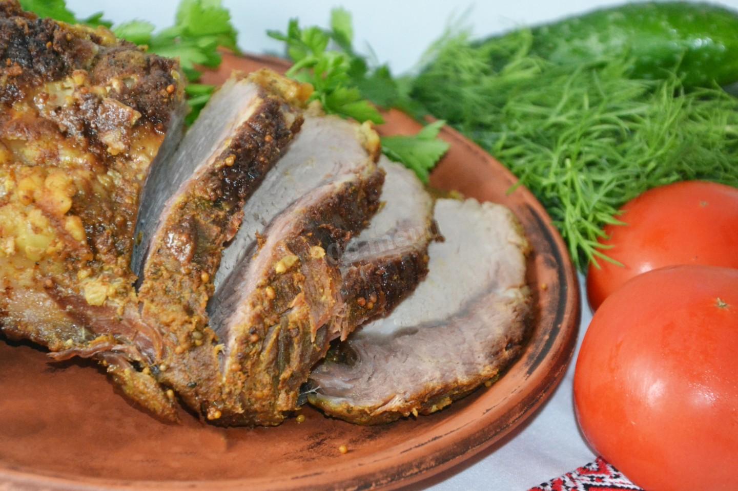 Шаг 8 приготовления Запечь мясо в мультиварке