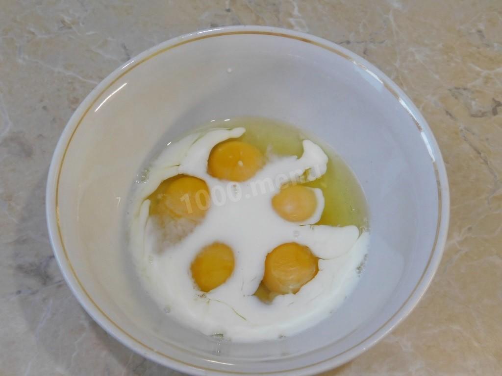 Шаг 4 приготовления Ленивые бризоли из фарша
