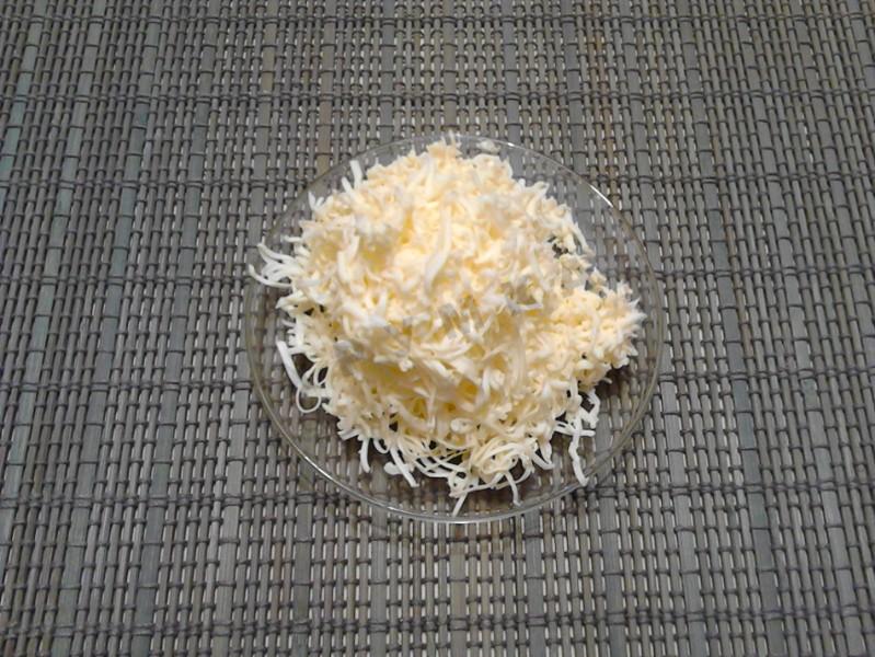 Шаг 13 приготовления Блинный торт с грибами и курицей