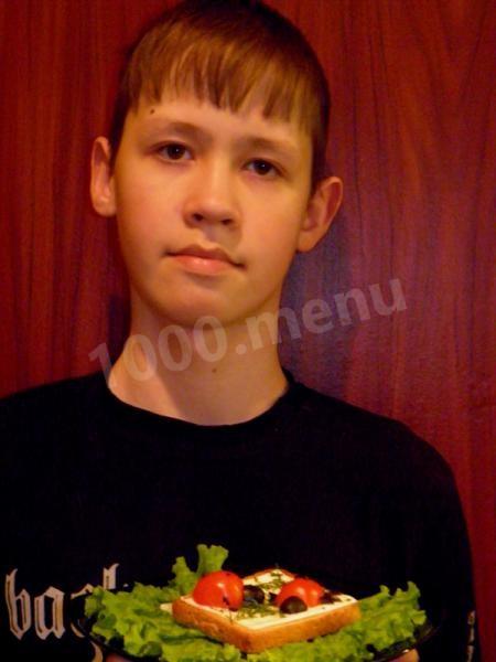 Шаг 10 приготовления Детские бутерброды Божья коровка