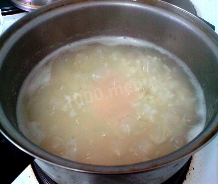 Шаг 8 приготовления Креветки в томатном соусе с шампиньонами