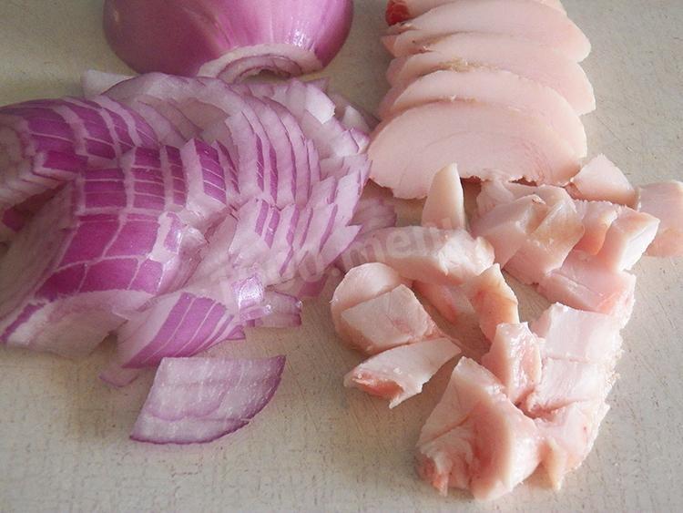 Шаг 7 приготовления Запеченные помидоры с мясом в фольге