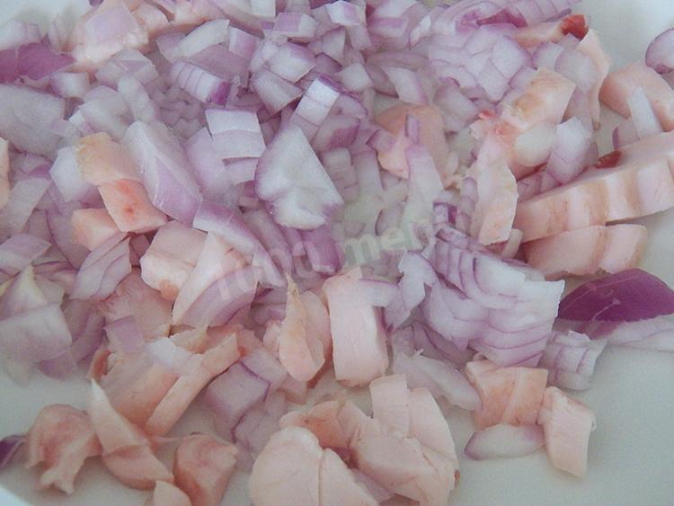 Шаг 8 приготовления Запеченные помидоры с мясом в фольге
