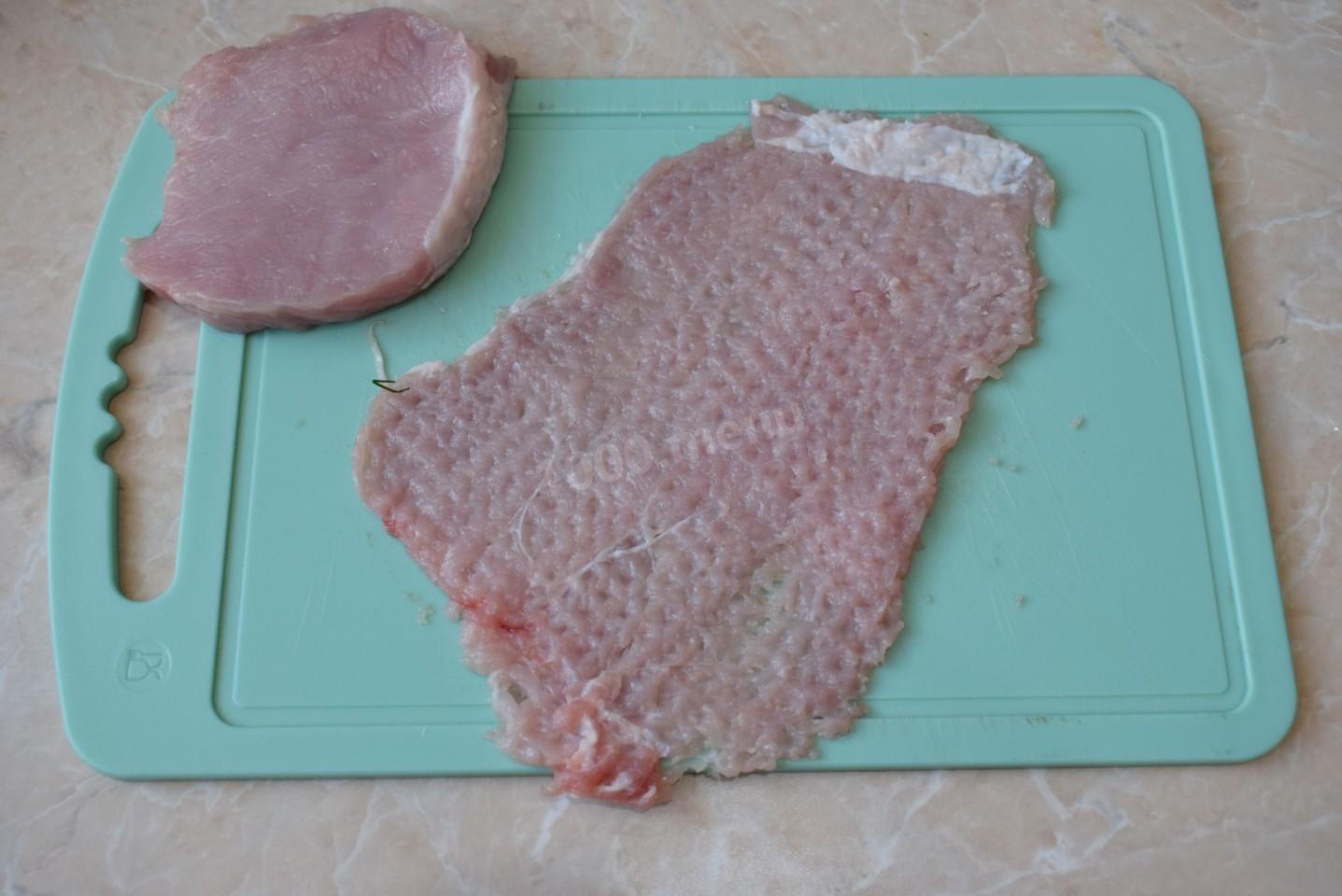 Шаг 2 приготовления Мясные рулеты на углях