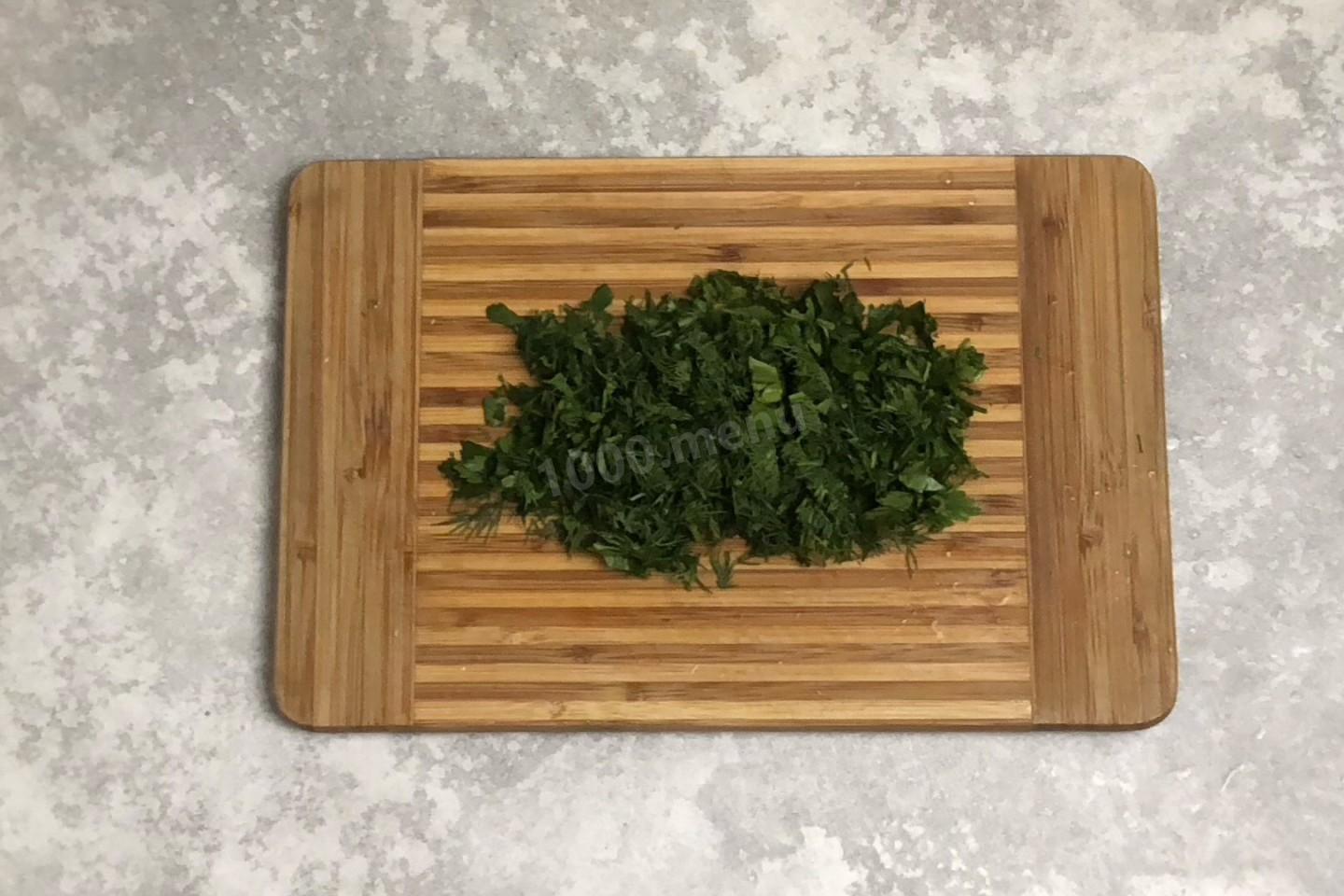 Шаг 5 приготовления Кальмары фаршированные рисом и яйцом со сметаной в духовке