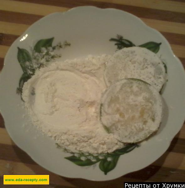 Шаг 2 приготовления Просто и вкусно кабачок с чесноком