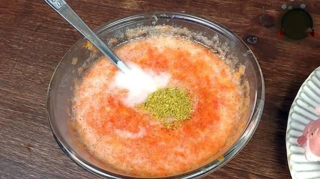Шаг 18 приготовления Мясные рулеты с сырно-грибной начинкой