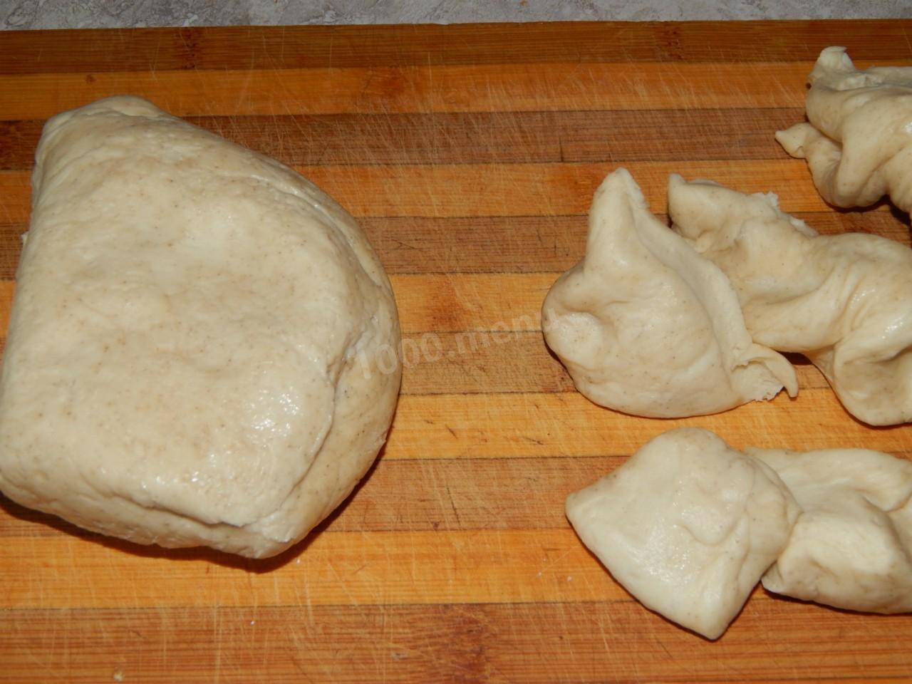 Шаг 2 приготовления Жульен с курицей опятами и сметаной в тарталетках