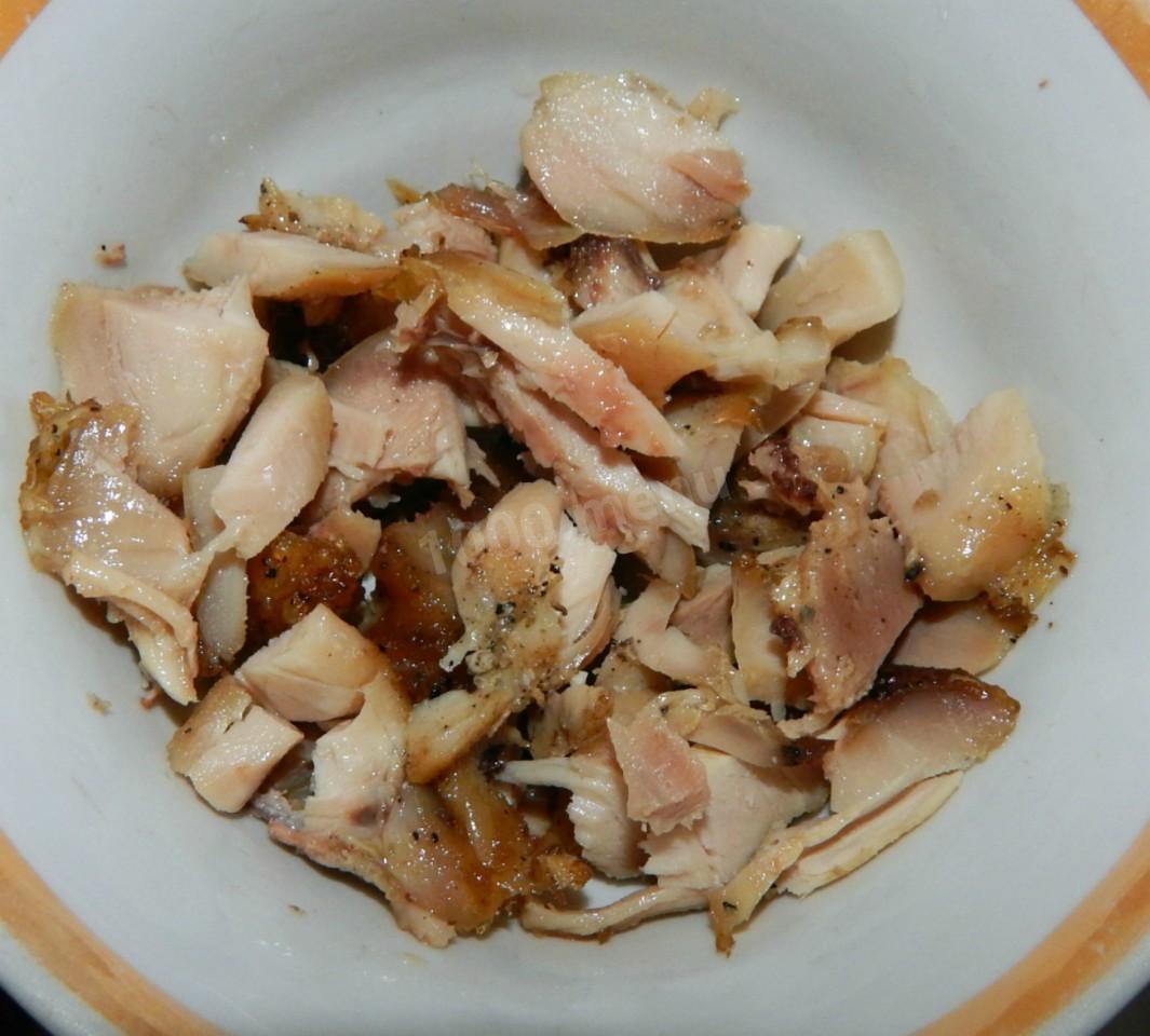 Шаг 9 приготовления Жульен с курицей опятами и сметаной в тарталетках