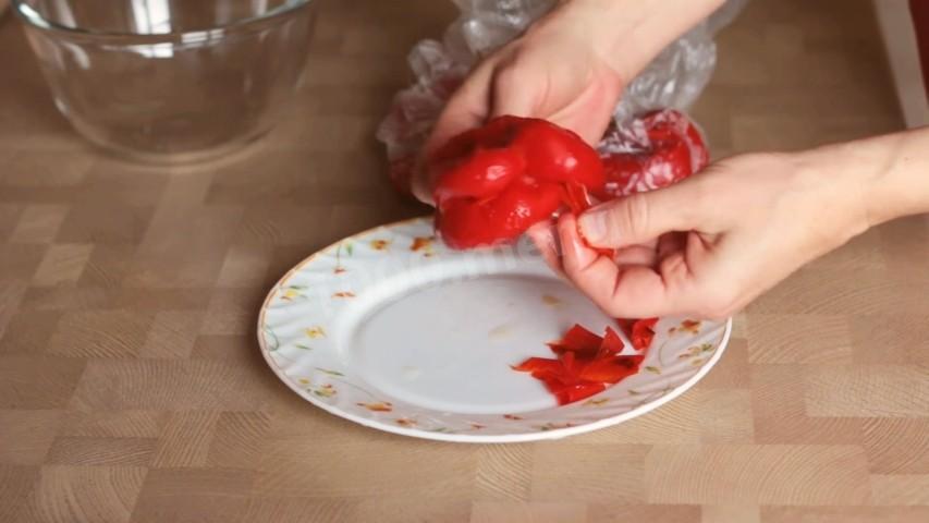 Шаг 3 приготовления Крем из болгарского перца с моцареллой