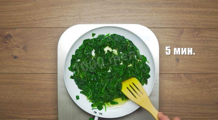 Шаг 6 приготовления Пхали ассорти с орехами