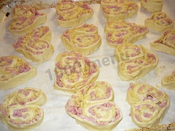 Шаг 7 приготовления Рулетики с ветчиной Печенье для милого