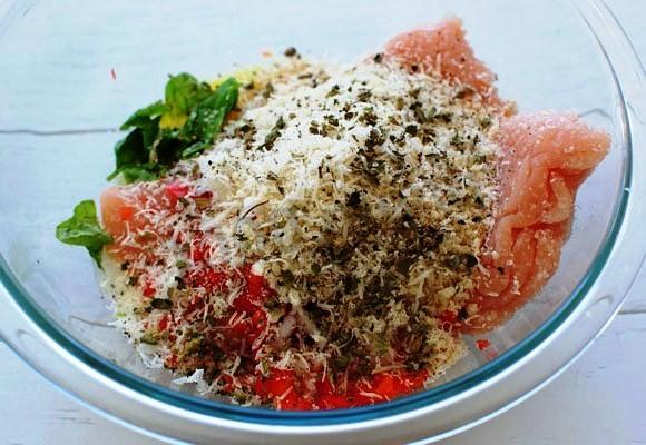 Шаг 2 приготовления Куриные шарики с сыром