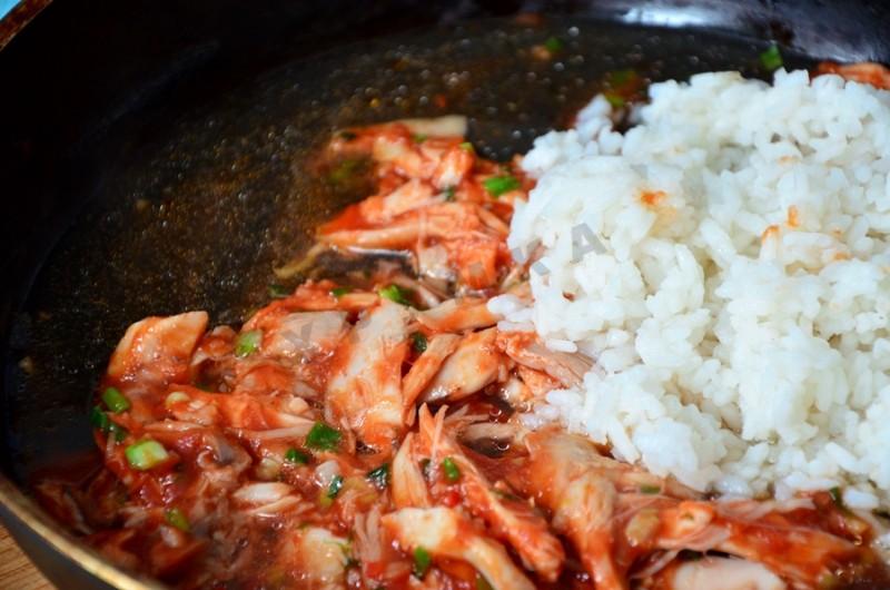 Шаг 4 приготовления Буррито с курицей и рисом