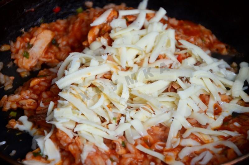 Шаг 5 приготовления Буррито с курицей и рисом