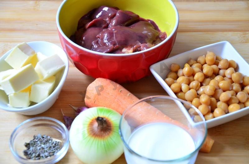 Шаг 1 приготовления Паштет из куриной печени с горохом нут