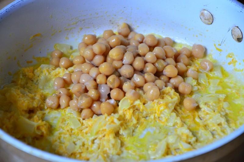 Шаг 4 приготовления Паштет из куриной печени с горохом нут
