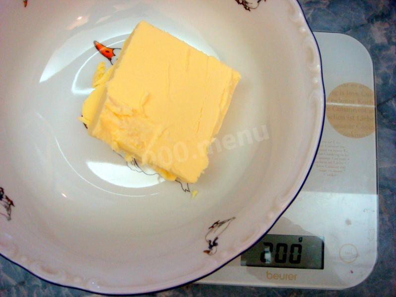 Шаг 1 приготовления Закусочные кексы со сметанной начинкой