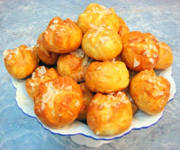 Шаг 17 приготовления Брецель ролл (Pretzel roll) - булочки к пиву