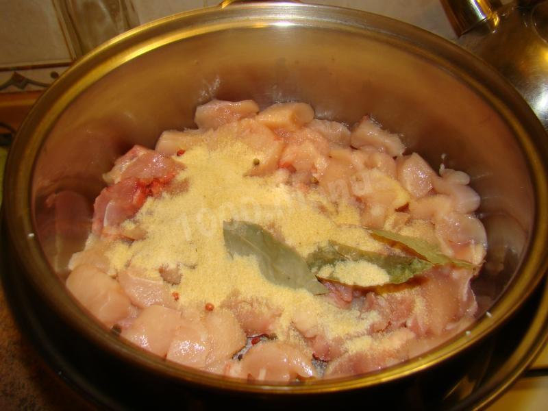 Шаг 3 приготовления Домашний сальтисон из курицы