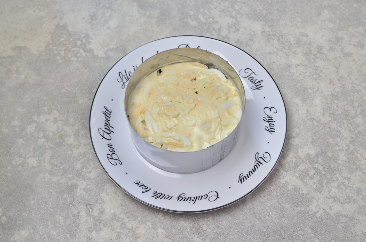 Шаг 8 приготовления Салат из мяса и лука