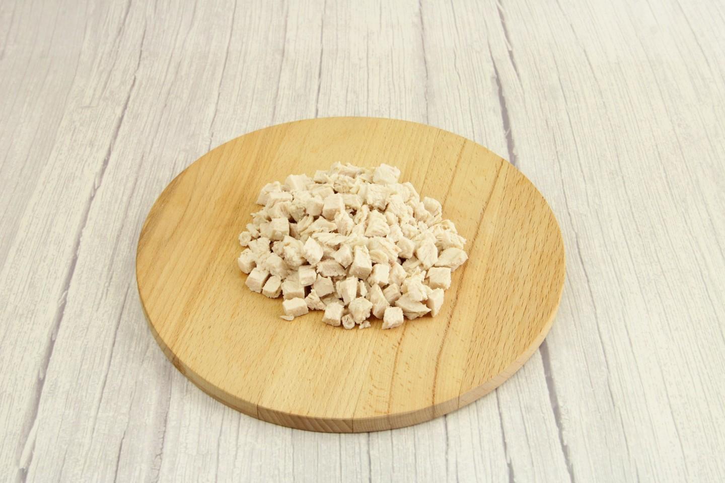 Шаг 3 приготовления Салат жар птица с курицей и опятами