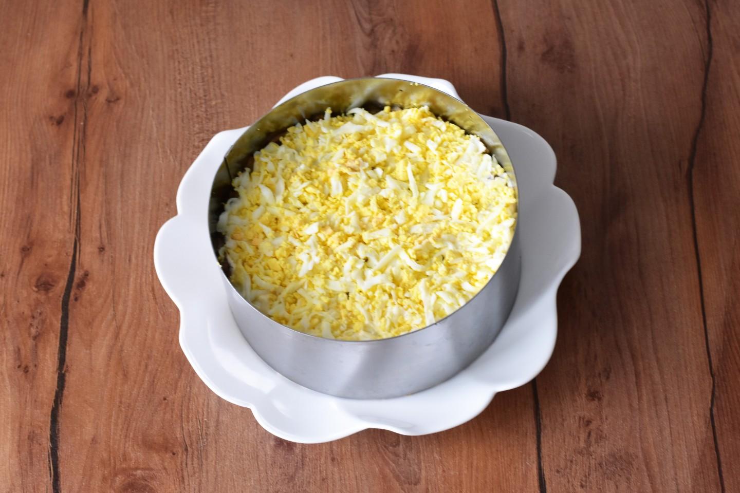 Шаг 14 приготовления Салат чикаго с копченой курицей