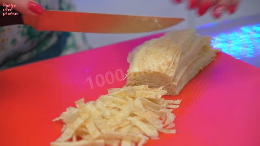 Шаг 11 приготовления Изысканный мясной салат Министерский