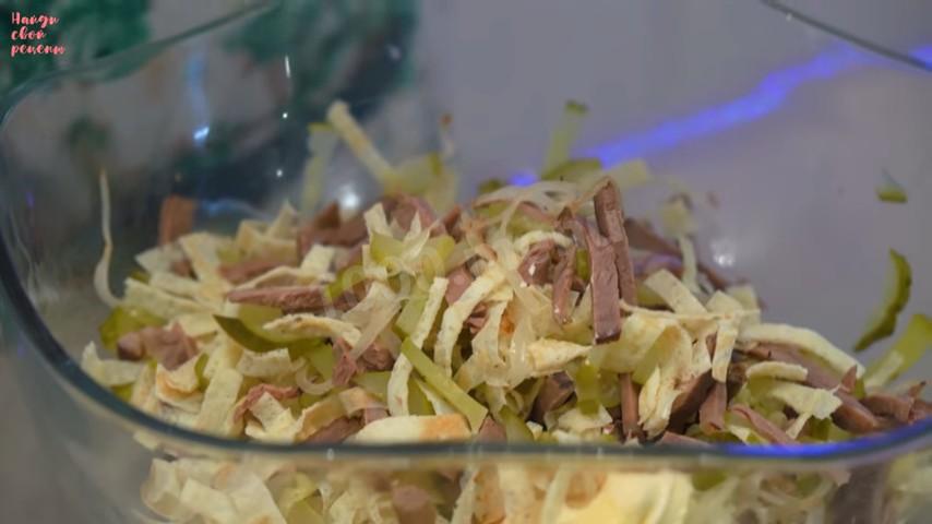 Шаг 15 приготовления Изысканный мясной салат Министерский