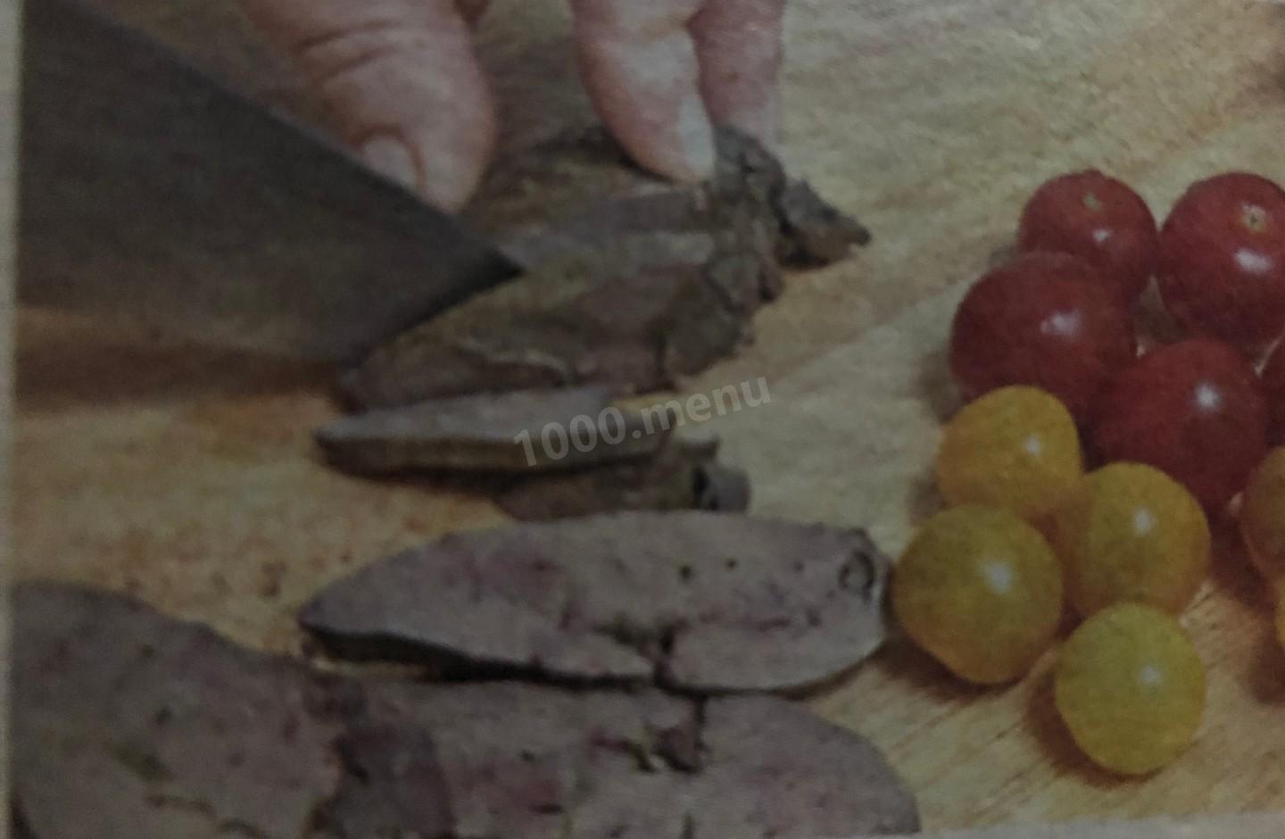 Шаг 3 приготовления Зеленый салат с куриной печенкой