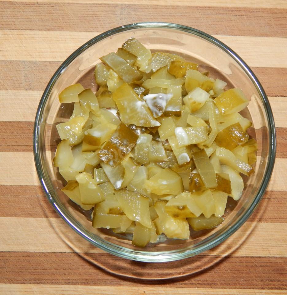 Шаг 6 приготовления Салат из куриной печени слоеный