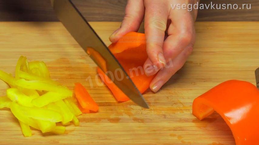 Шаг 2 приготовления Фунчоза со свежими овощами по-корейски