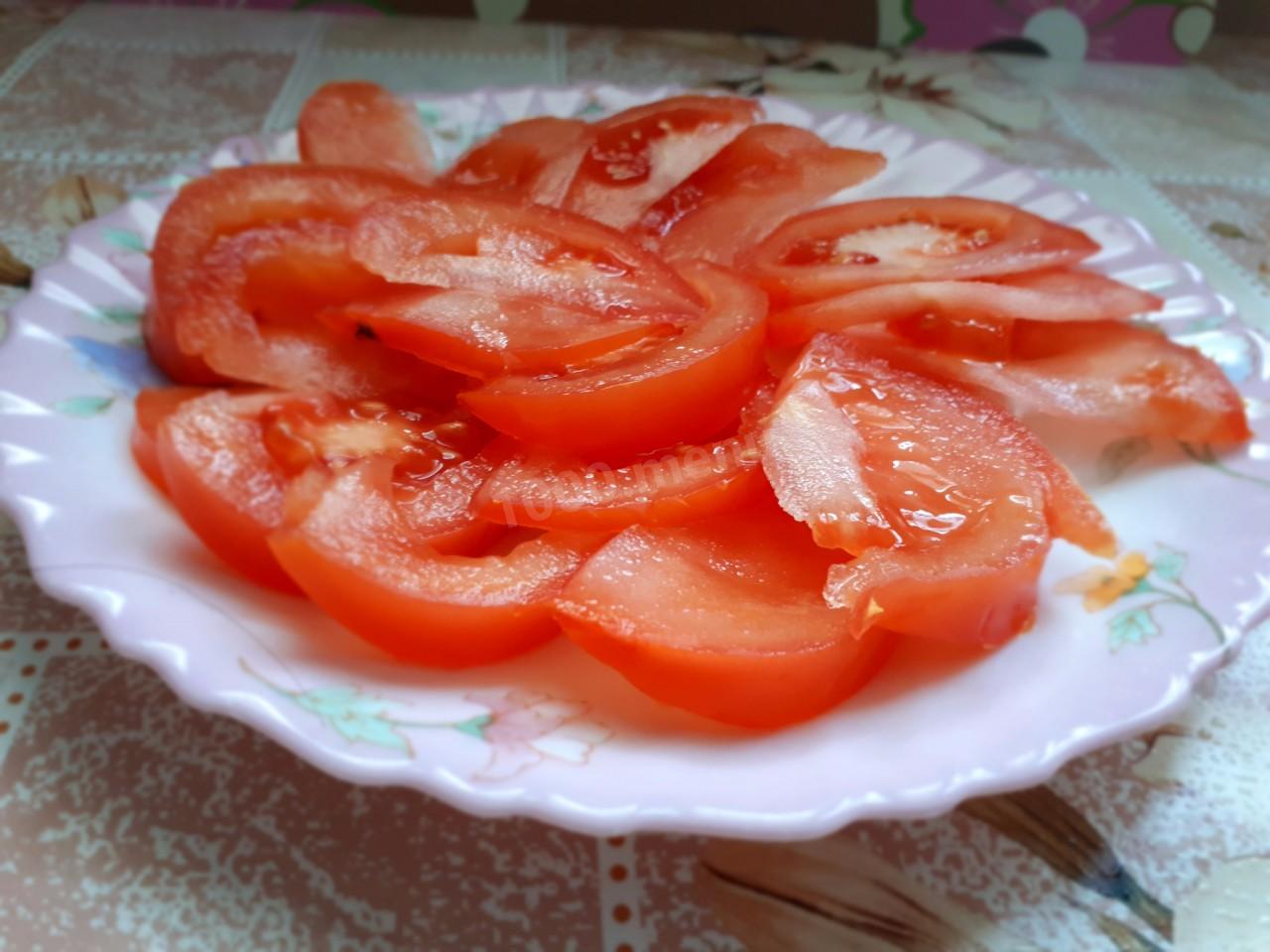 Шаг 8 приготовления Салат с копченой курицей Муж любимый