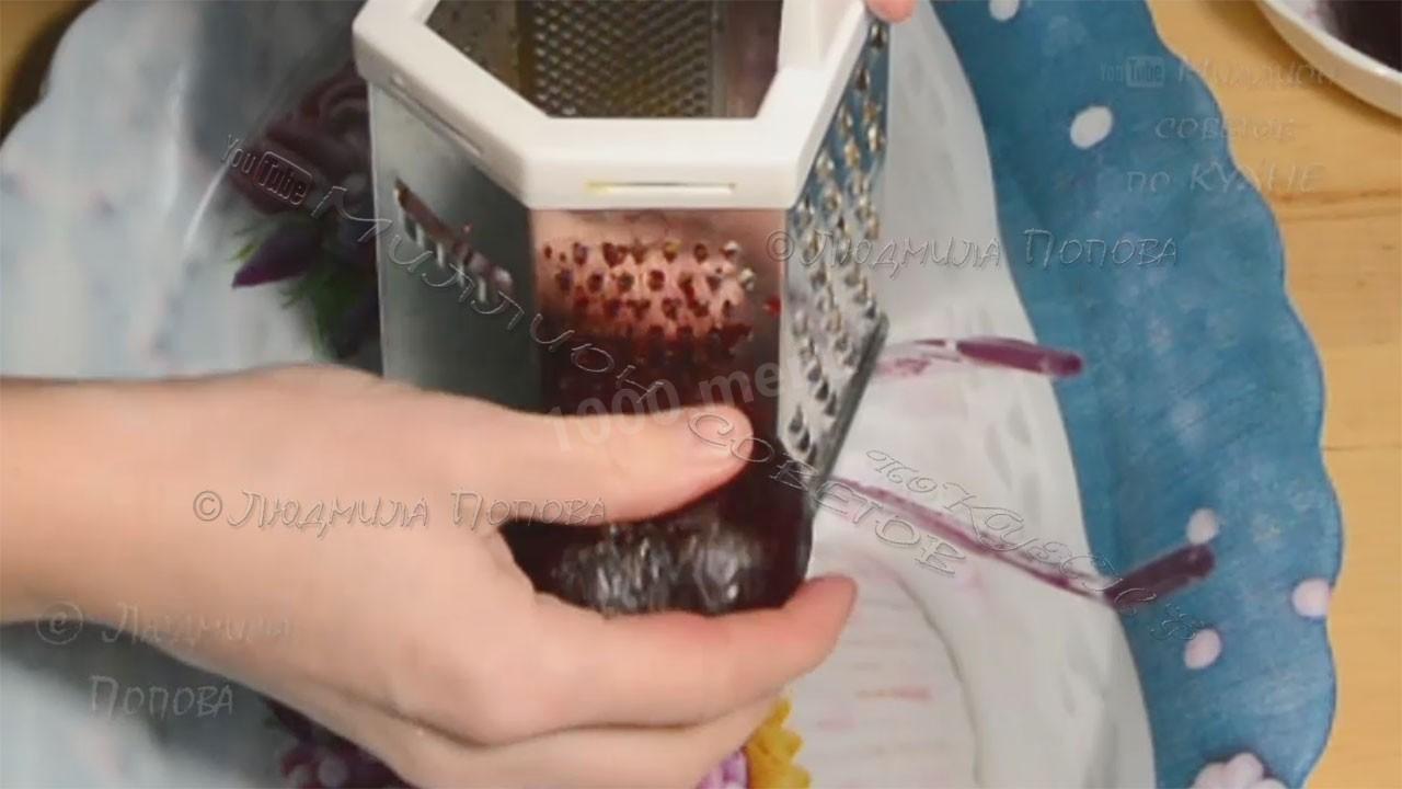 Шаг 8 приготовления Слоёный салат Любовница к Дню влюблённых