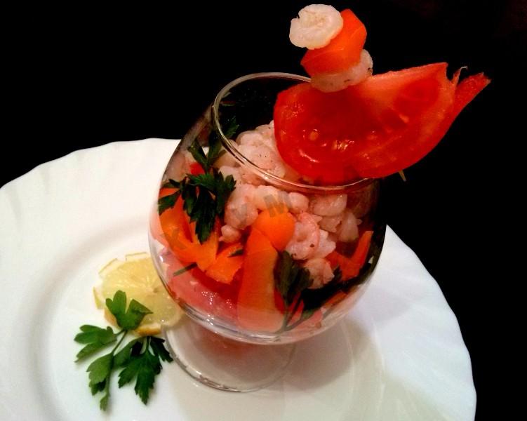 Обложка рецепта Салат морской коктейль с креветками