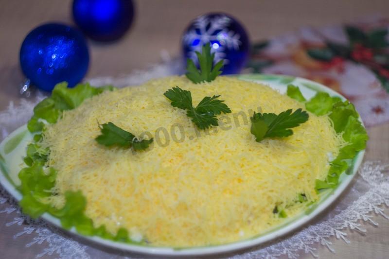 Шаг 16 приготовления Салат Мужской каприз с копченой курицей