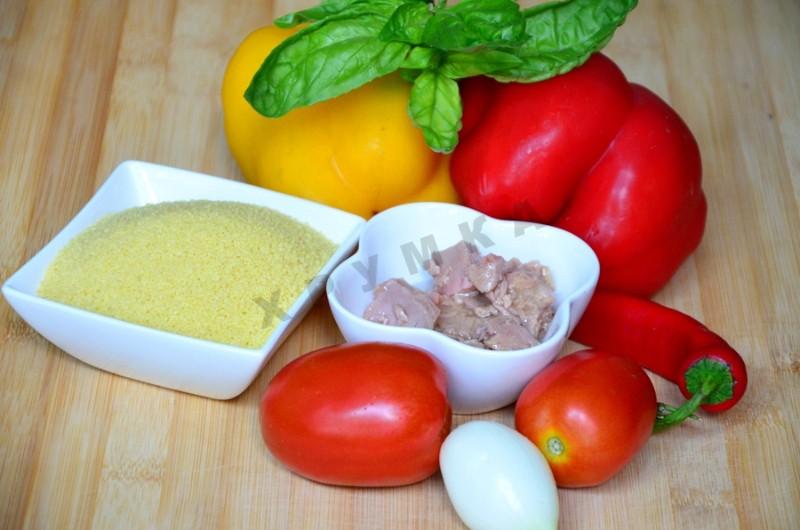 Шаг 1 приготовления Салат из кускуса и тунца