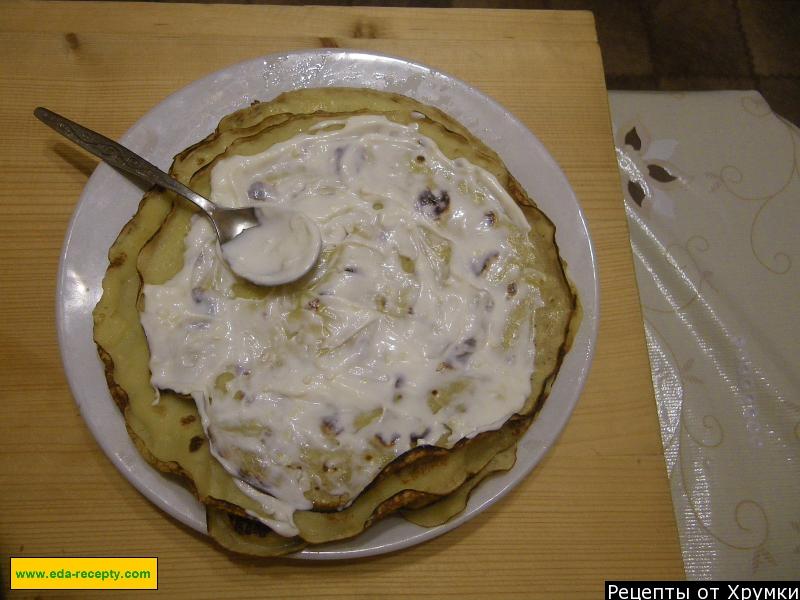 Шаг 7 приготовления Салат с блинами и курицей Розы для любимого