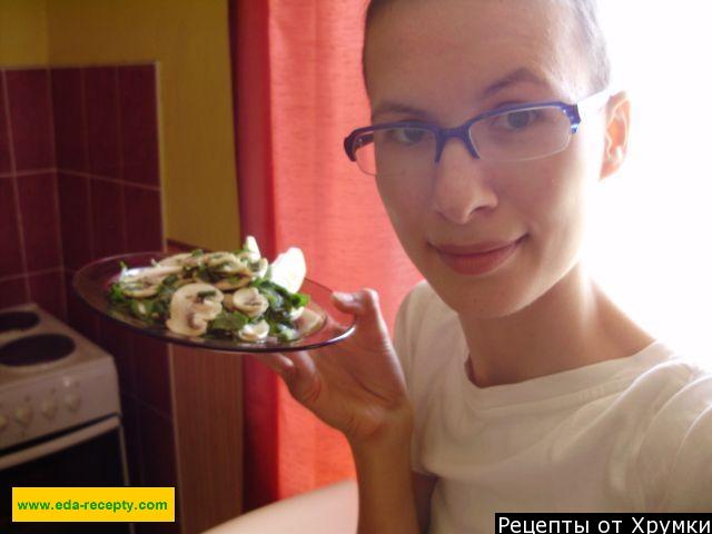 Шаг 7 приготовления Салат Грибной вкусный из свежих шампиньонов