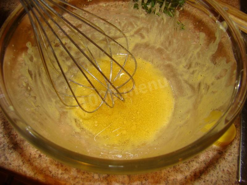 Шаг 3 приготовления Салат из рукколы с горчицей и грецкими орехами