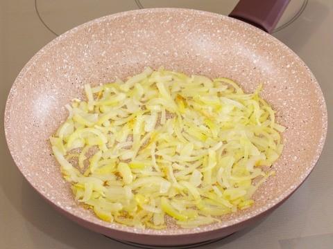 Шаг 6 приготовления Новогодний салат Кость в Год Собаки